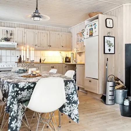 Holiday home Soti - 350m From The Sea In Lolland- Falster And Mon By Interhome Boto By