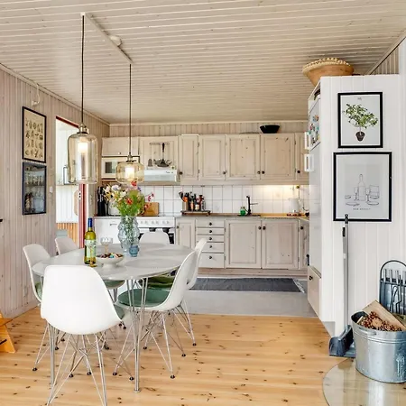Soti - 350m From The Sea By Interhome * Bøtø By